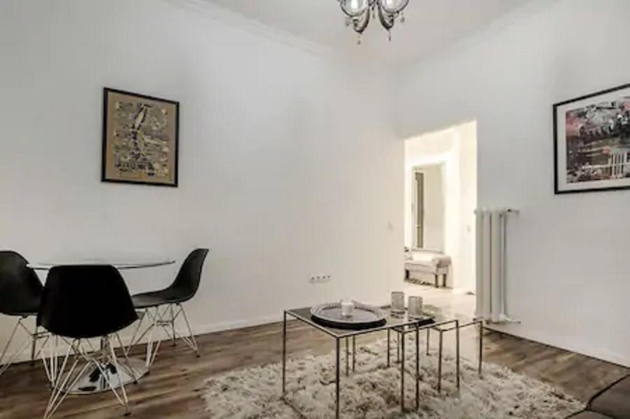 Splendid Private Flat Apartamento Budapeste Exterior foto